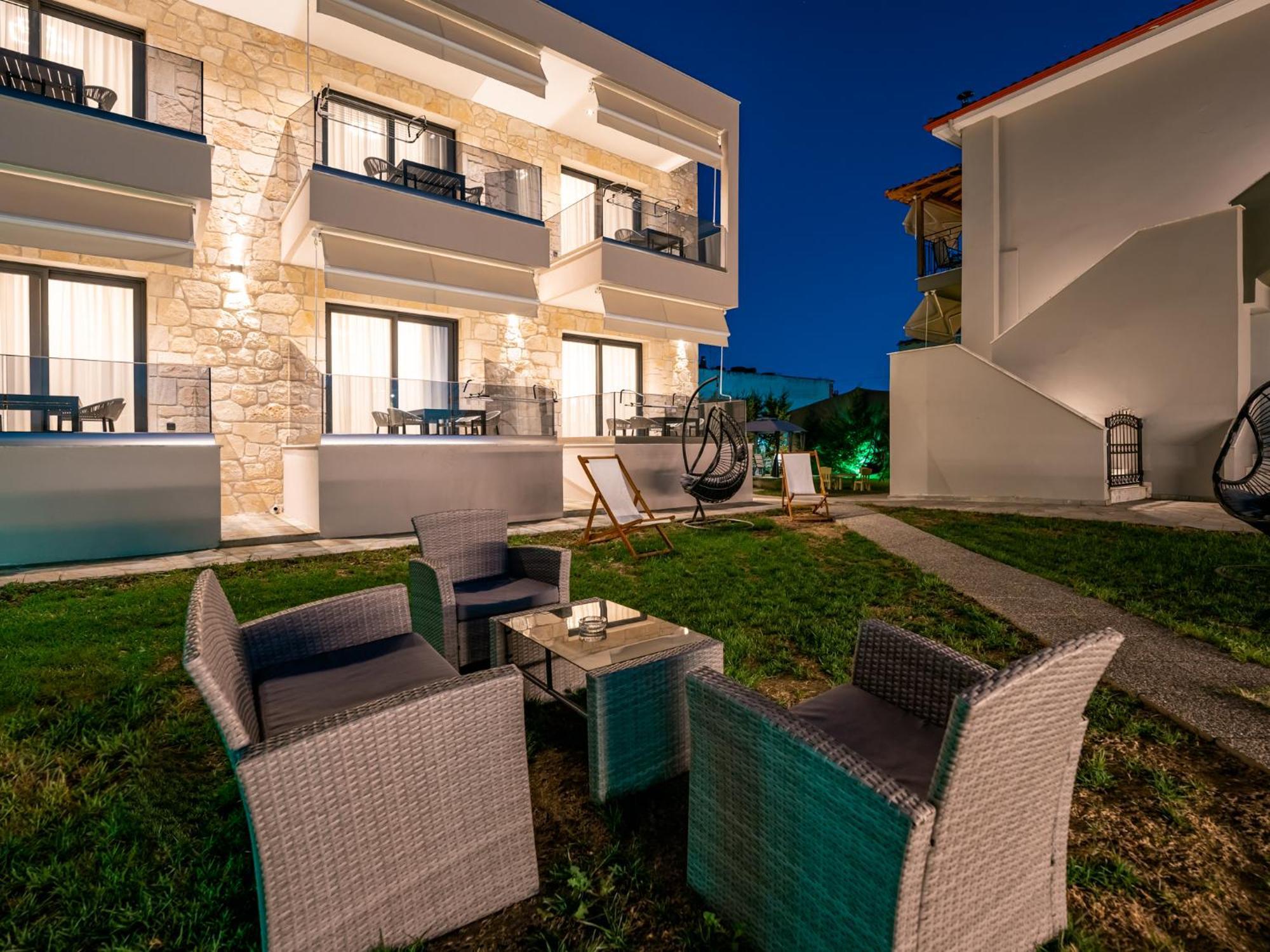 Antony'S Luxury Apartments Nikiti (Sithonia) Exterior foto