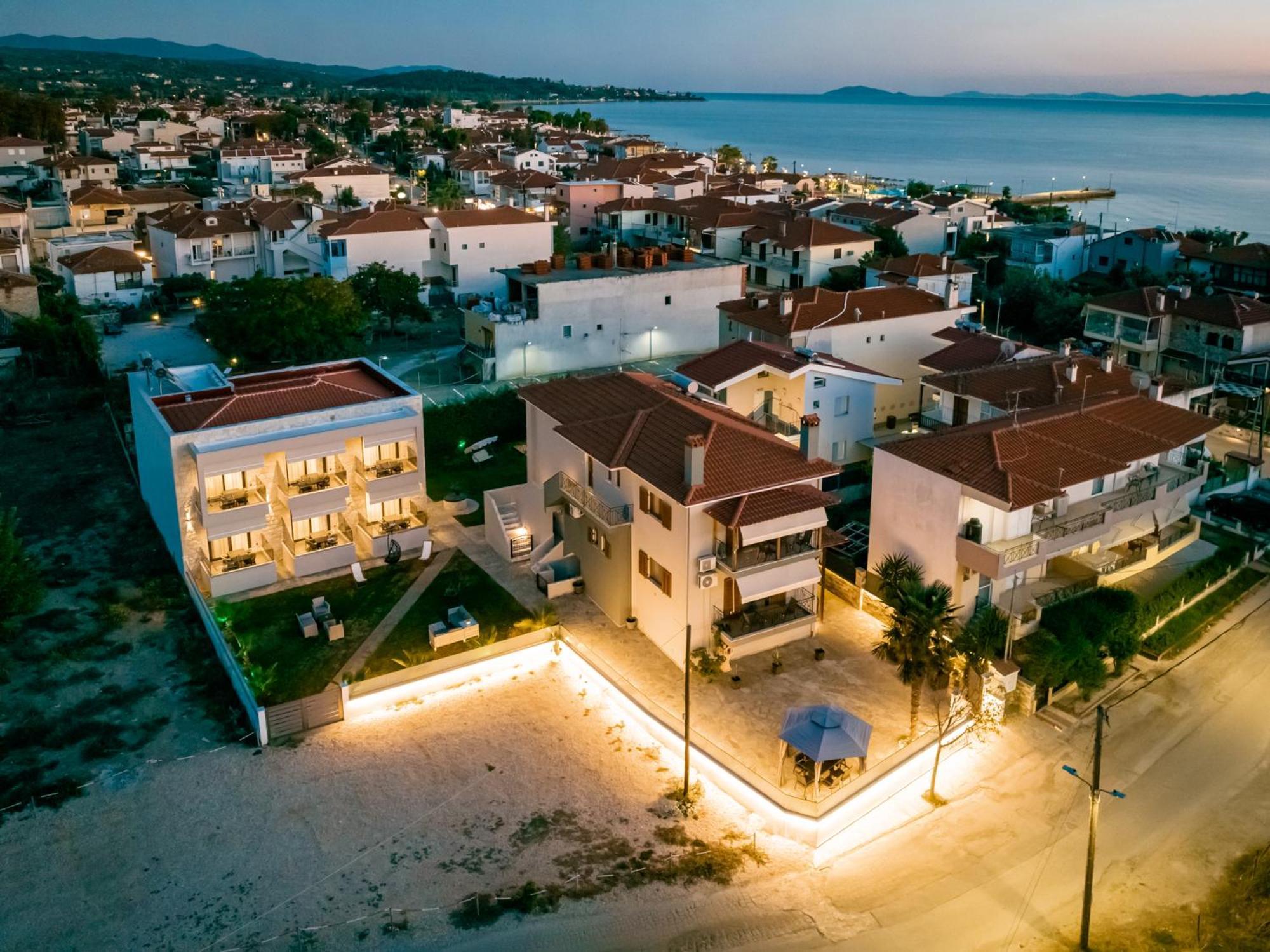 Antony'S Luxury Apartments Nikiti (Sithonia) Exterior foto